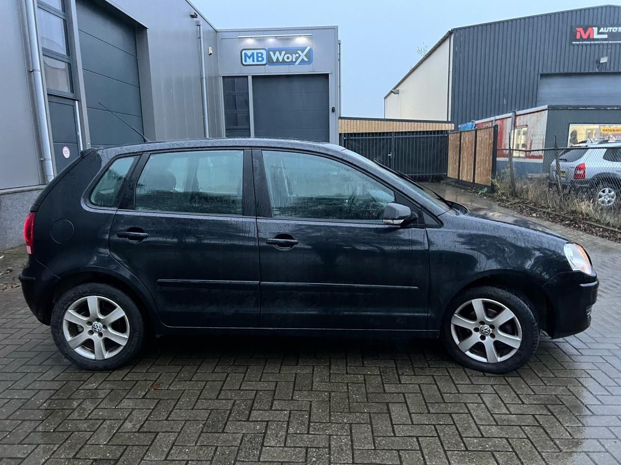 Volkswagen Polo 1.4-16V Sportline 161.730KM