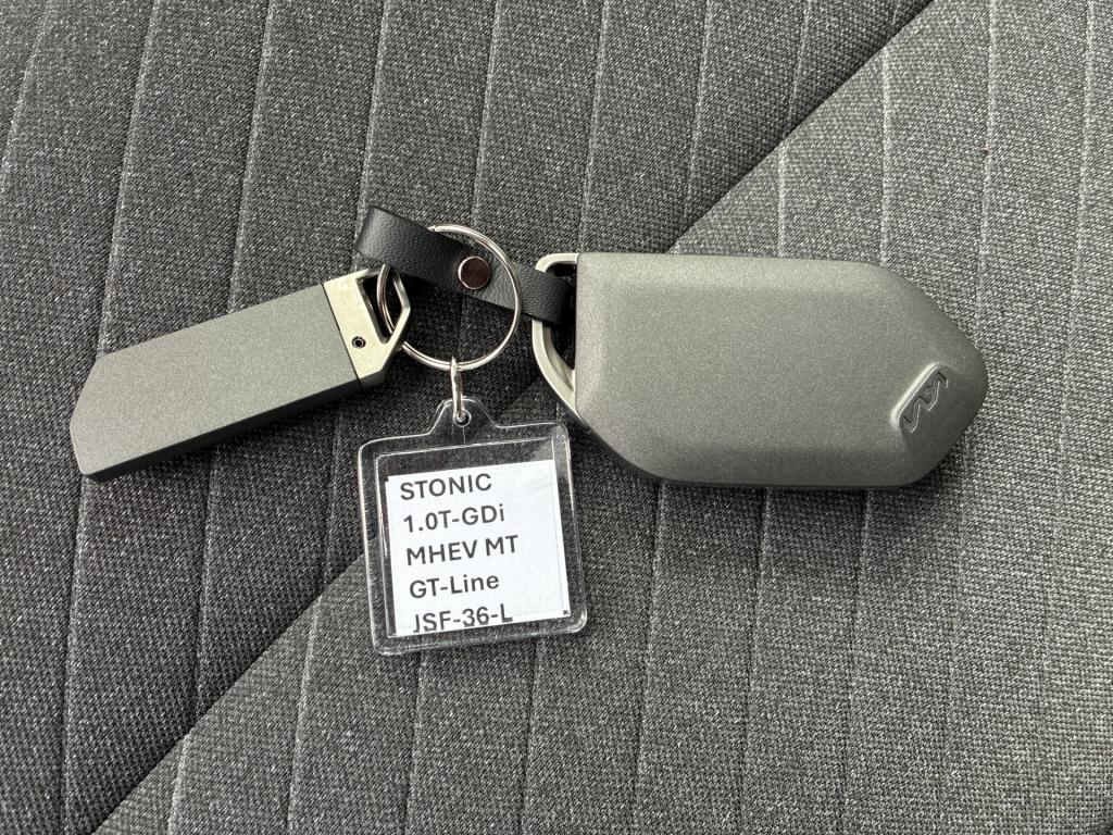 Kia Stonic 1.0 t-gdi mhev gt-line | demontratie auto | licht metalen wielen