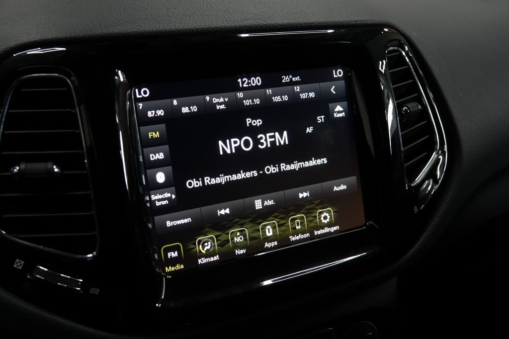 Jeep Compass 1.3t longitude | cruise | pdc | camera |