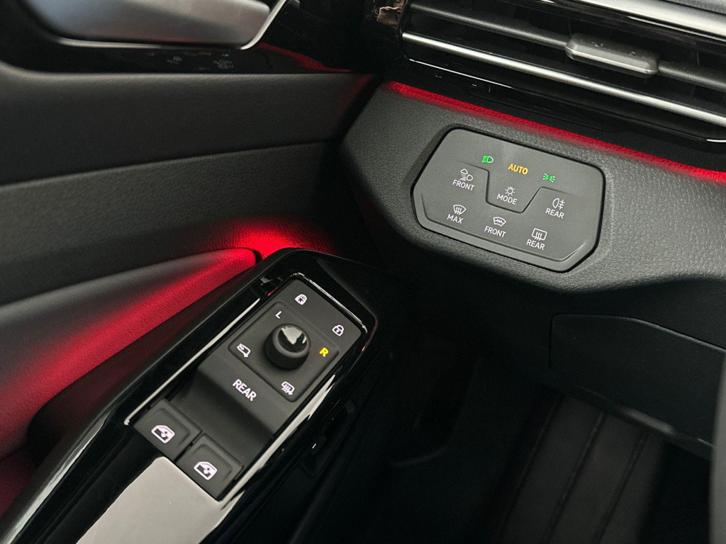 Volkswagen Id.5 pro business 77 kwh accu. 210 kw / 286 pk suv elek