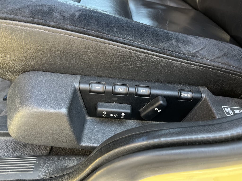 Volvo 850 2.3 t-5r automaat estate | cream yellow | bijzonder netjes en ori