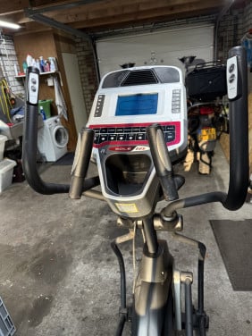 Crosstrainer Sole E25 Elliptical, doe een bod en neem mee