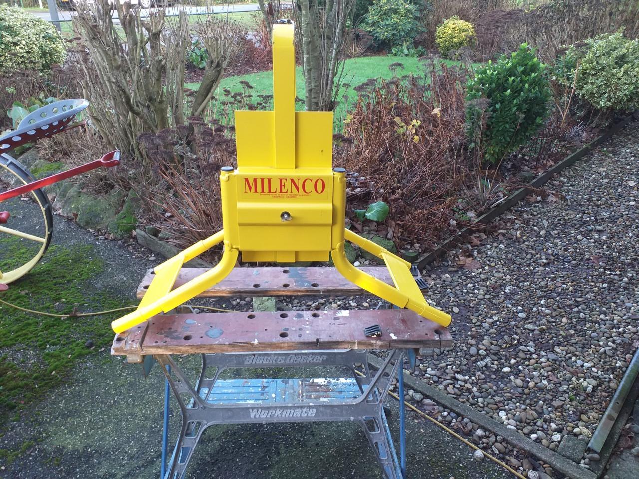 """"WIELKLEM nog nooit gebruikt, gemakkelijk aan te brengen""