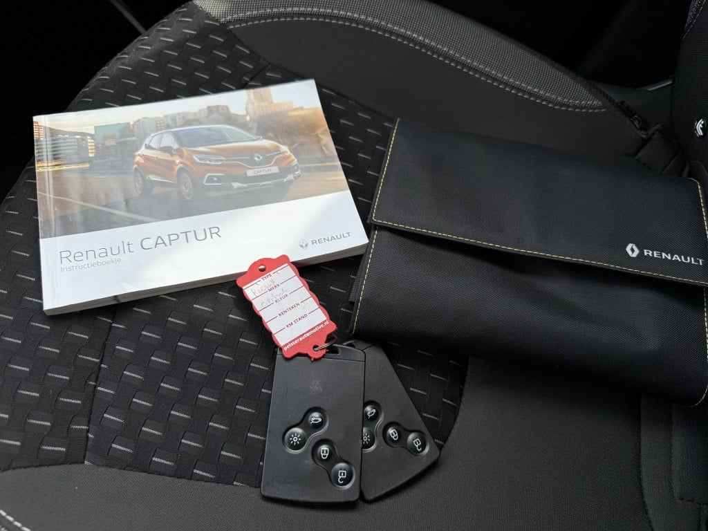 Renault Captur 0.9 tce intens // 65.000km! //