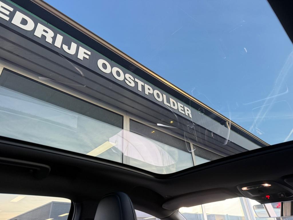 Volvo V40 2.0 t4 business sport r-design 190 pk