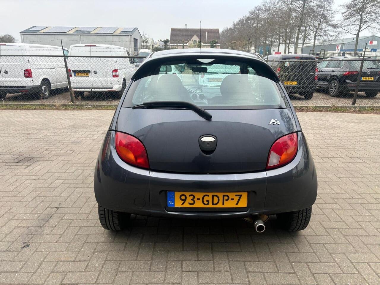 Ford Ka 1.3 Cool & Sound AIRCO 121.991 KM