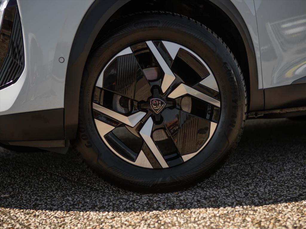 Peugeot 2008 1.2 hybrid 145pk e-dcs6 allure