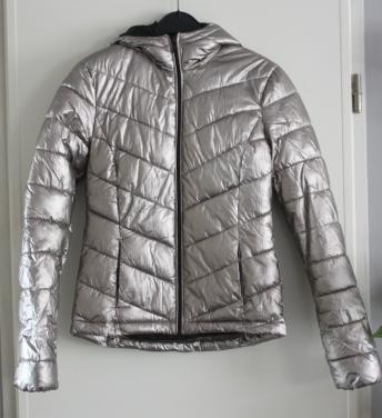 Metallic winterjas maat 34