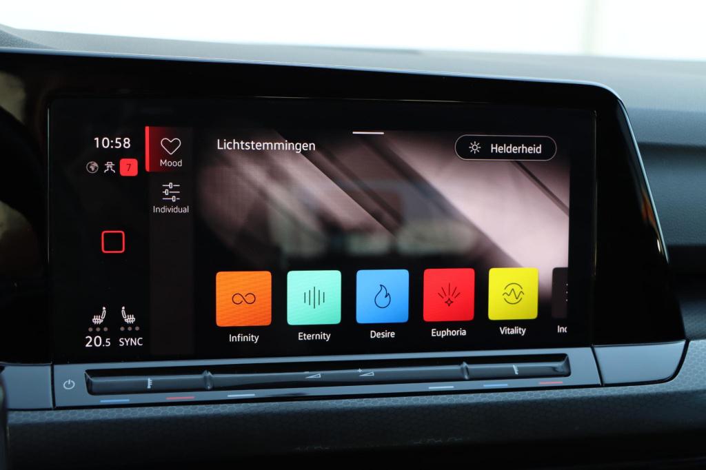 Volkswagen Golf gti 2.0 tsi 245pk dsg7