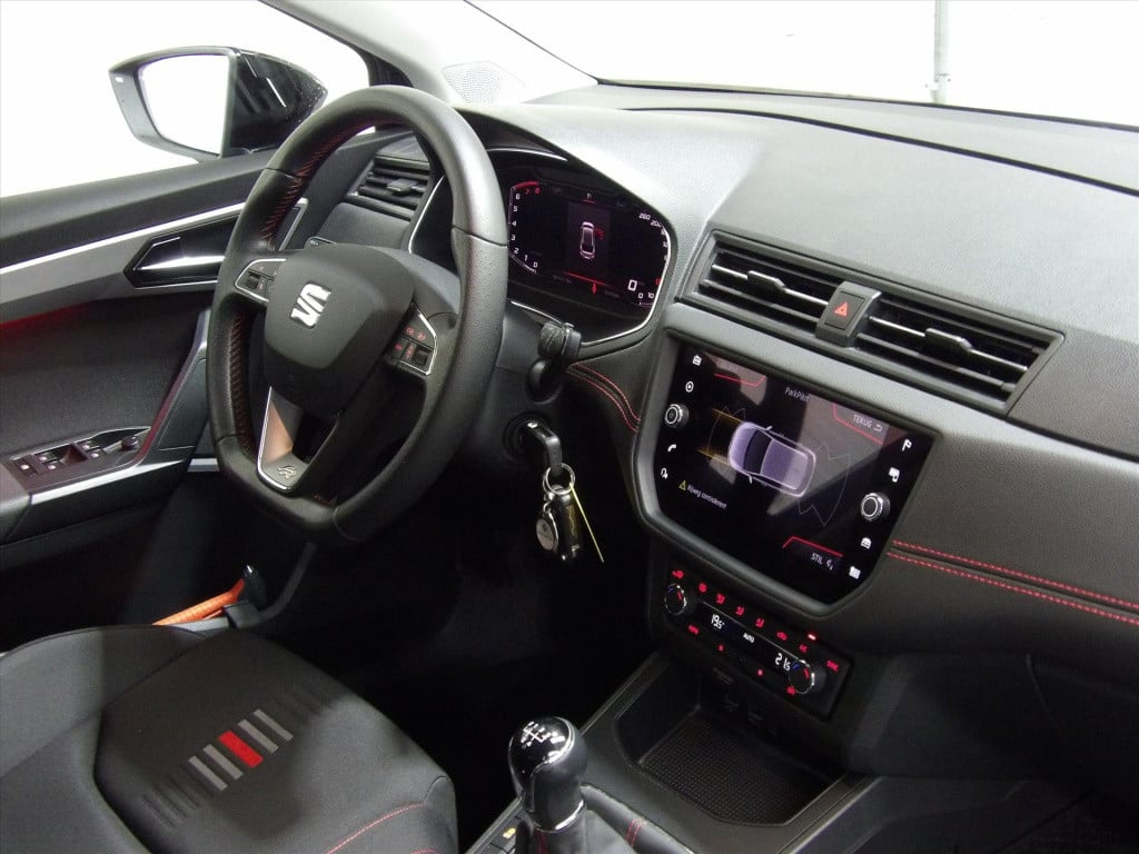 Seat Ibiza 1.0 ecotsi 95pk fr business intense