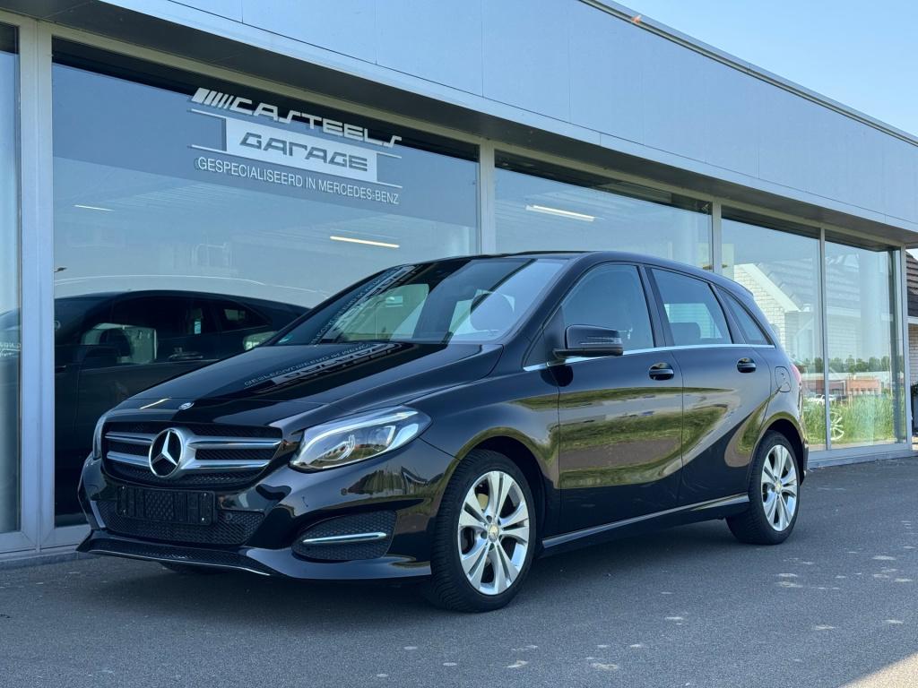 Mercedes-Benz B-Klasse 180 urban automaat , apple-carplay , led