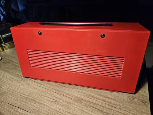 Prachtig Philips BOX57T all transistorradio rond jaren 60