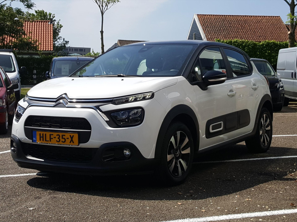 Citroen C3 shine 1.2 pt-110pk s&s (vol)automaat/eat6 | navi | bt | parkeerh