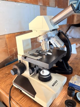 Novex medische microscoop, bonus Olympus Tokyo