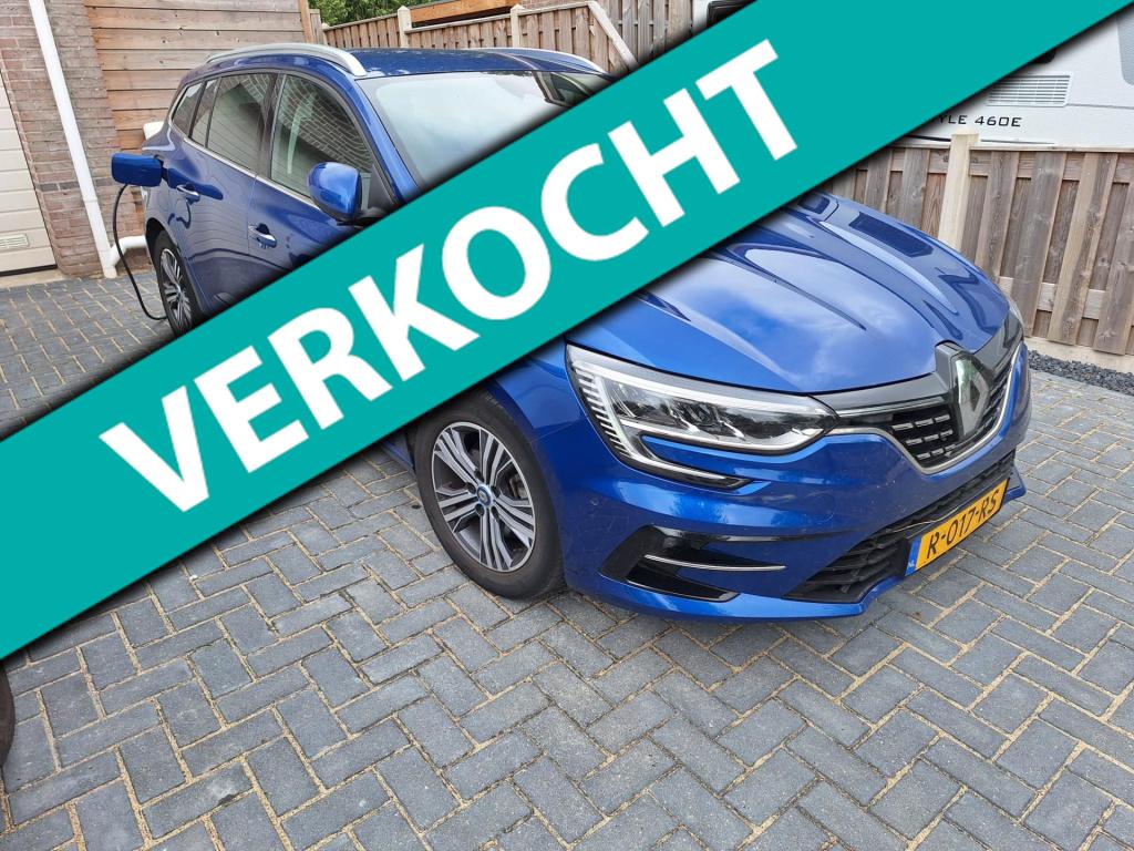 Renault Megane E-tech estate 1.6 plug-in hybrid 160 r.s. line