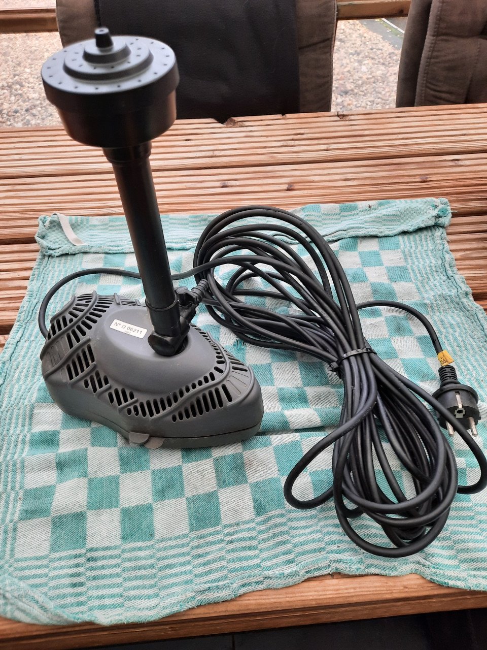Te koop kleinere vijverpomp /fontein