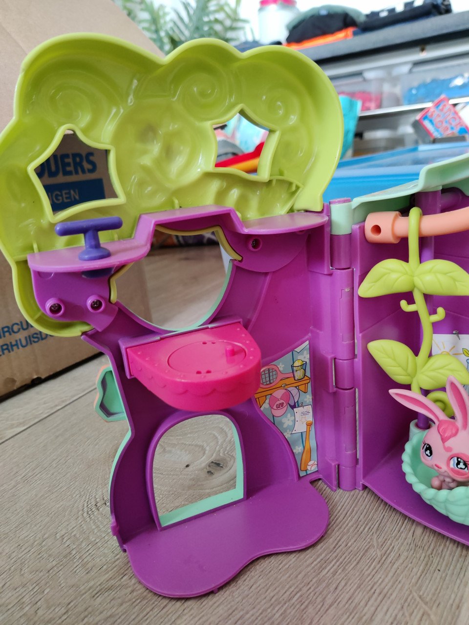 Little Pet shop