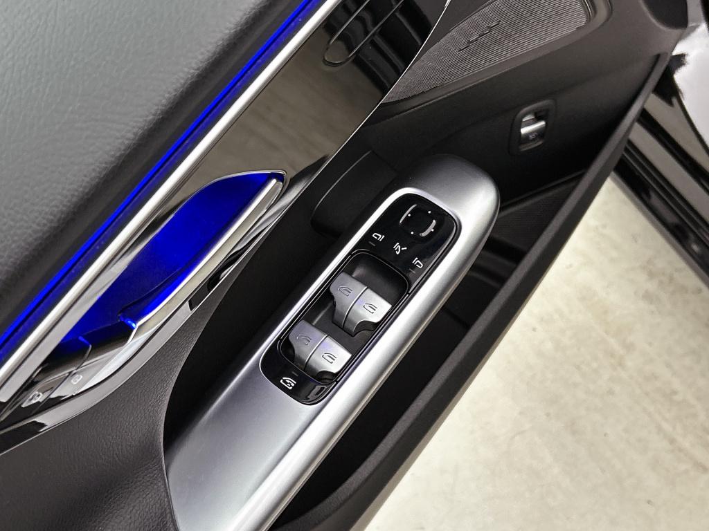 Mercedes-Benz C-Klasse 180 luxury line | panoramadak | sfeerverlichting | c