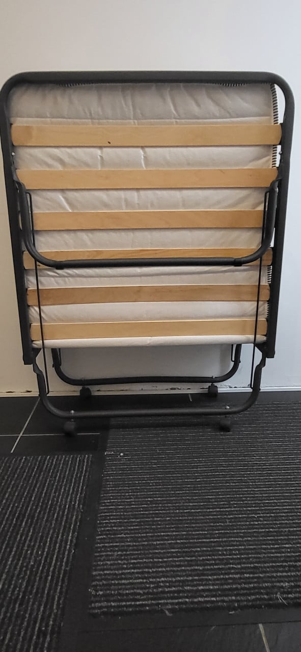 Vouwbed / logeerbed