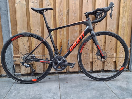 Te koop: Giant Defy Advanced, Maat M