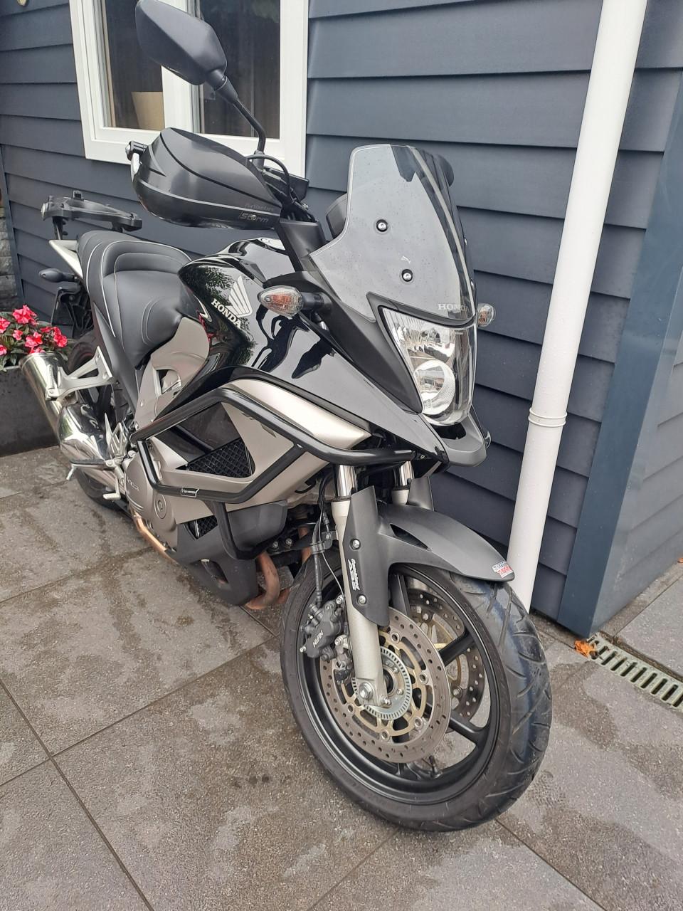 Honda VFR 800 roadrunner