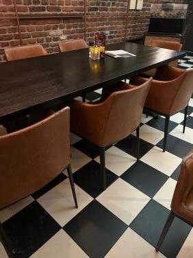 Stoelen met slijtage 10 stuks gratis