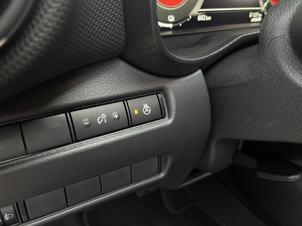 Nissan Juke 1.6 hybrid n-design cold pack