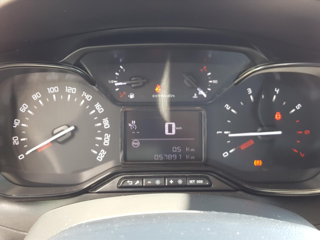 Citroen C3 1.2 puretech 83pk s&s c-series trekhaak | navigatie | cruise & c