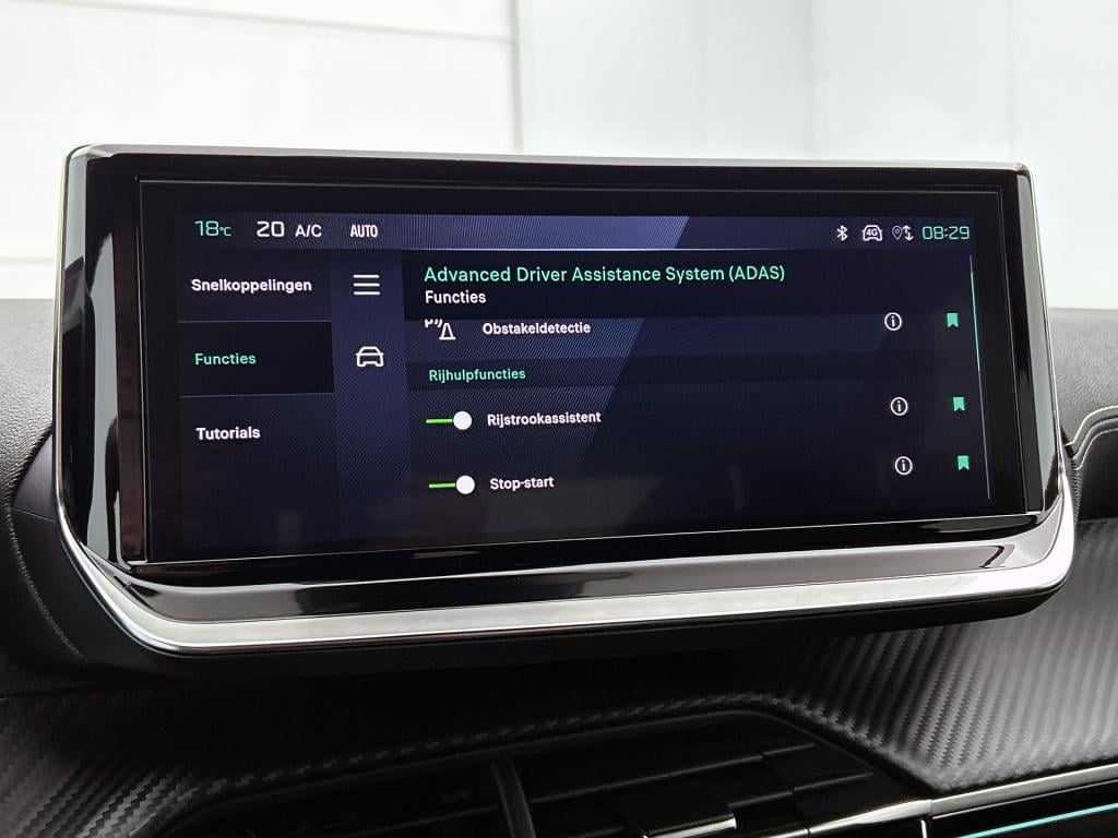 Peugeot 208 100 pk gt | rijklaar | camera | lm velgen | led koplampen |