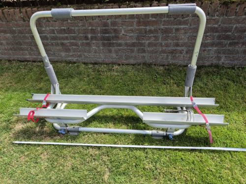 Fietsdrager voor op dissel caravan