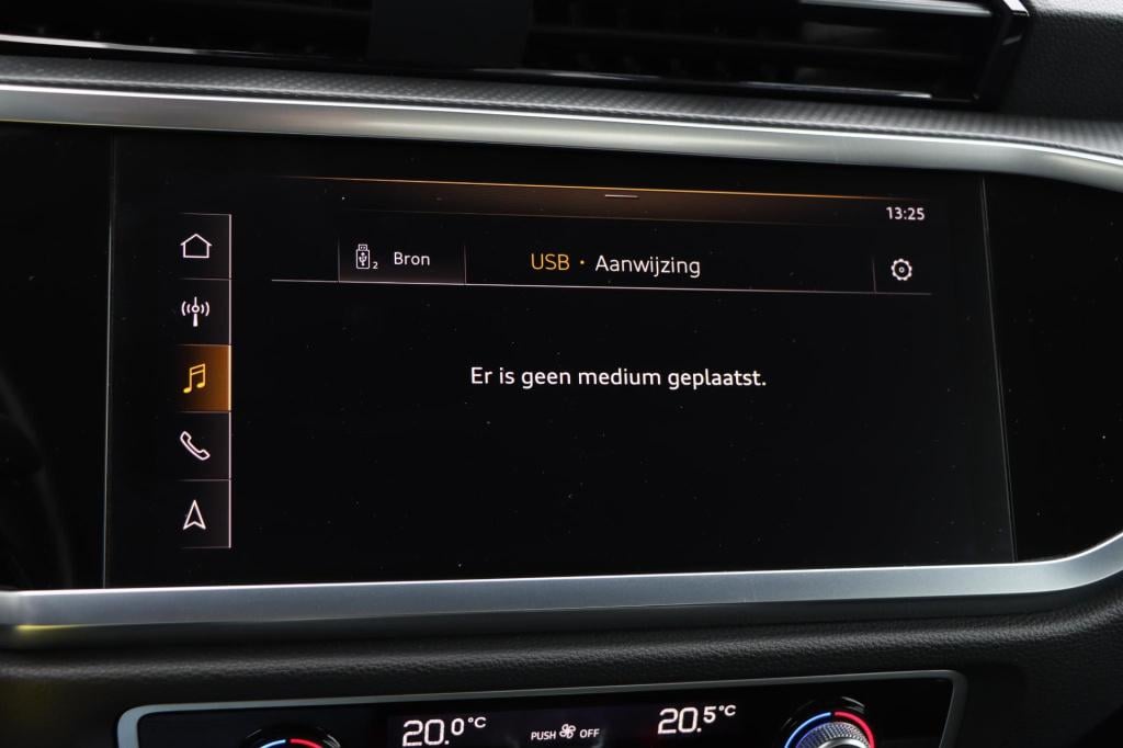 Audi Q3 35 tfsi pro line business