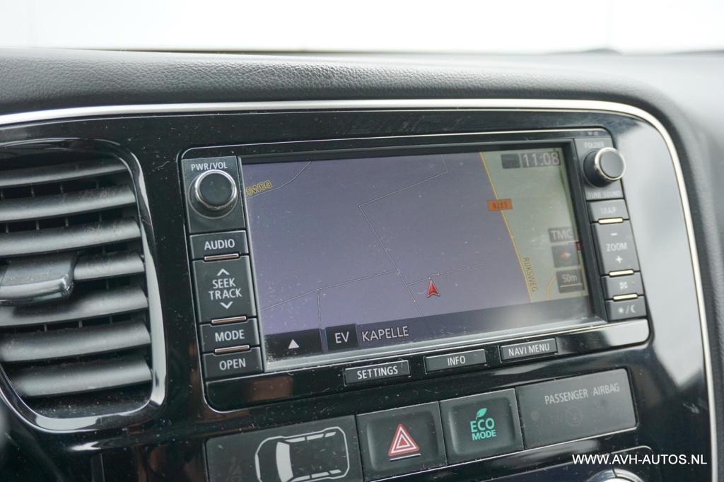 Mitsubishi Outlander 2.0 phev instyle+