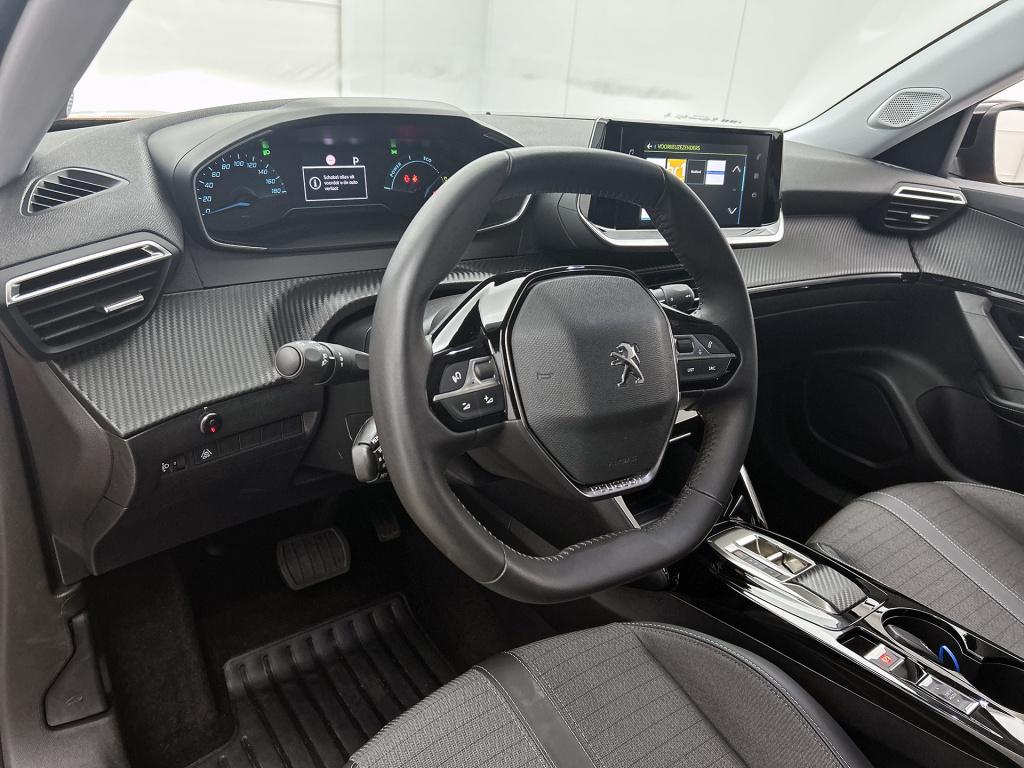 Peugeot E-2008 ev allure 50 kwh | rijklaar | navigatie |parkeersensoren v+a