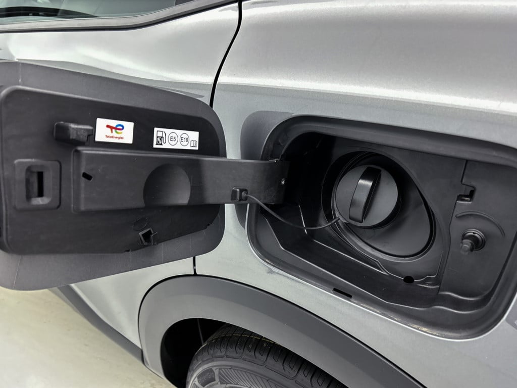 Citroen C4 hybrid 145pk automaat business private lease € 489,- pm - 48mnd 