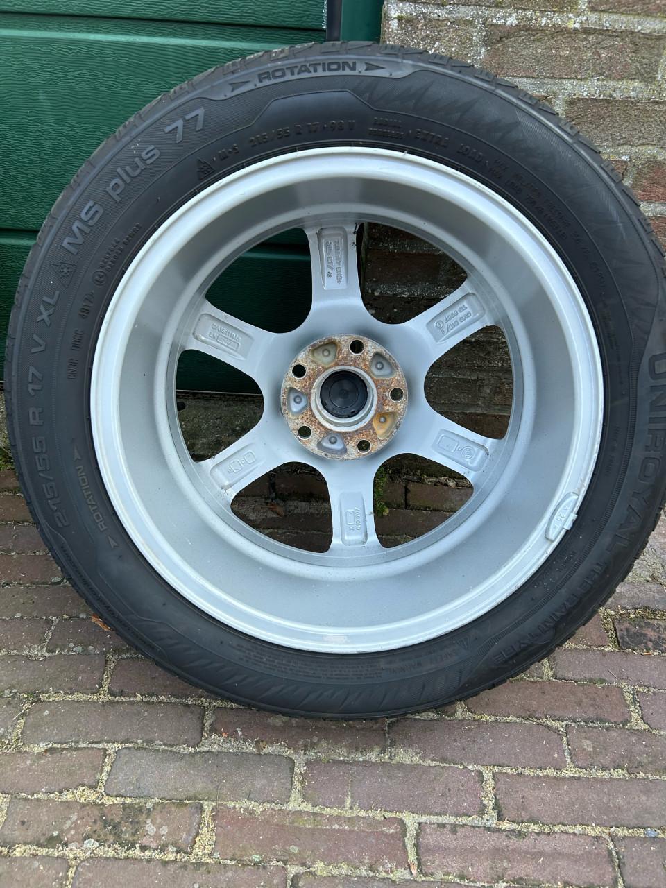 Velgen 5x120 CMS 17 inch