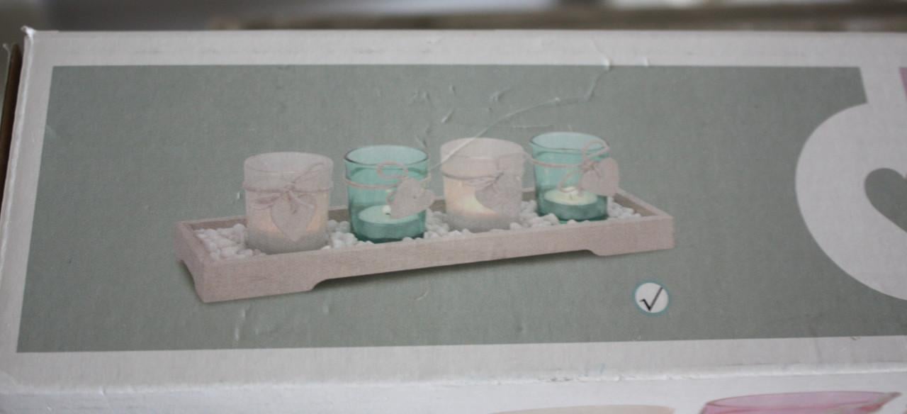 Nieuwe in verpakking theelichten set wit met pastel blauw