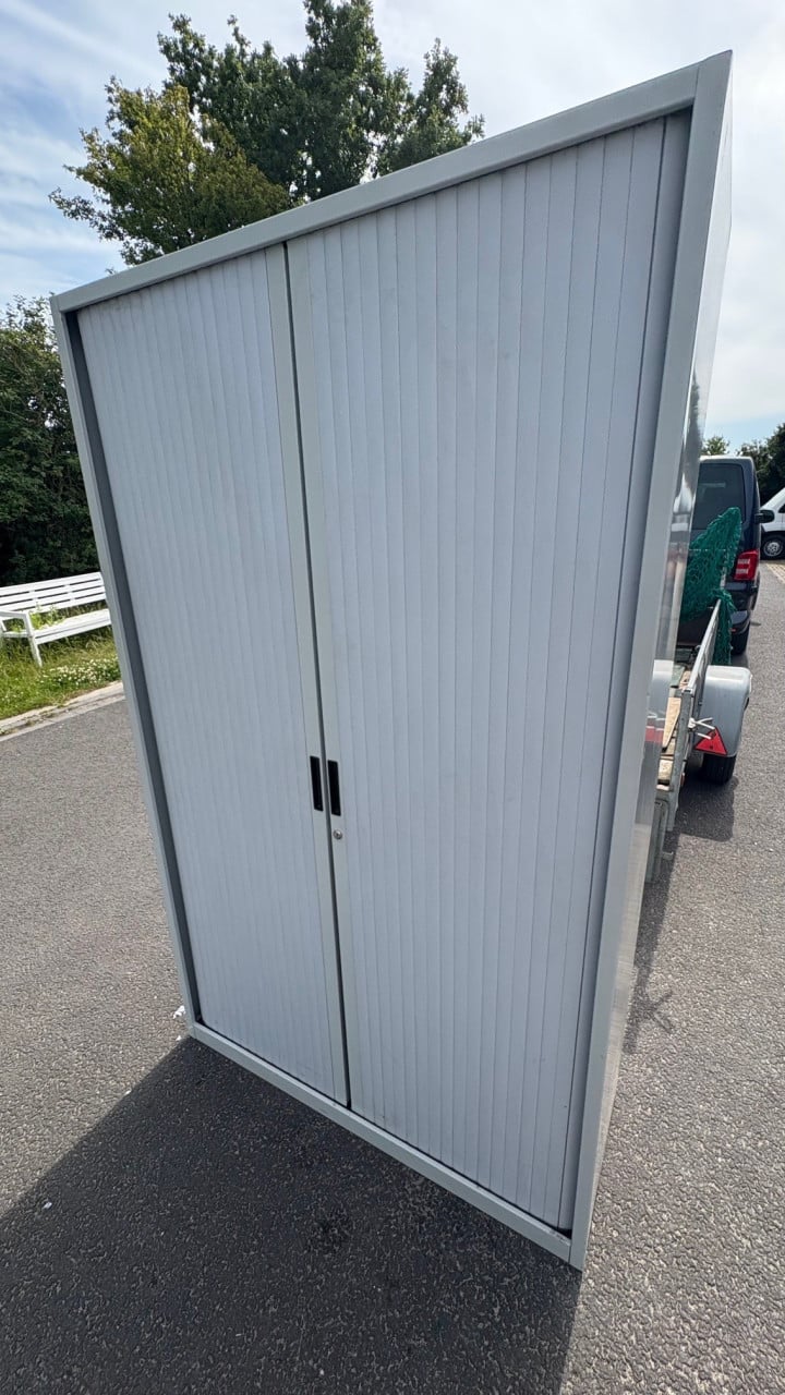 Roldeurkast archiefkast dossierkast metalen kast