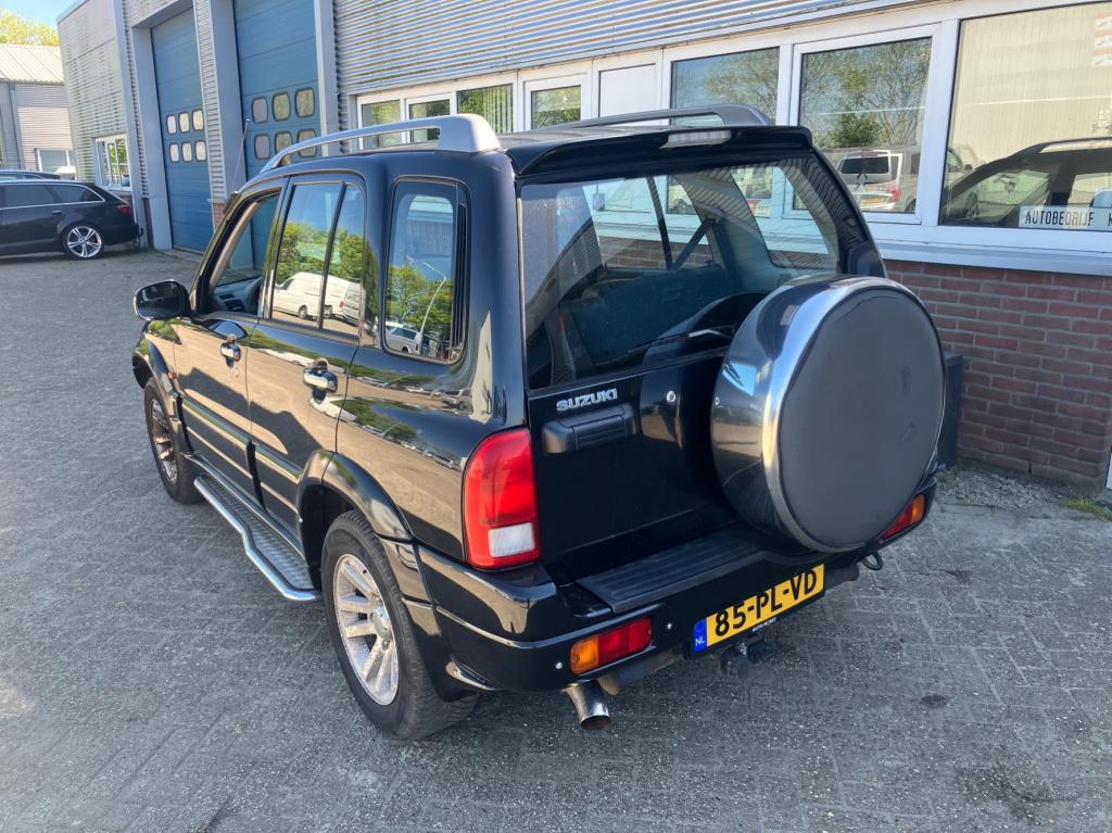 Suzuki Grand Vitara 2.5 v6 freestyle-3 airco cruisse 4x4