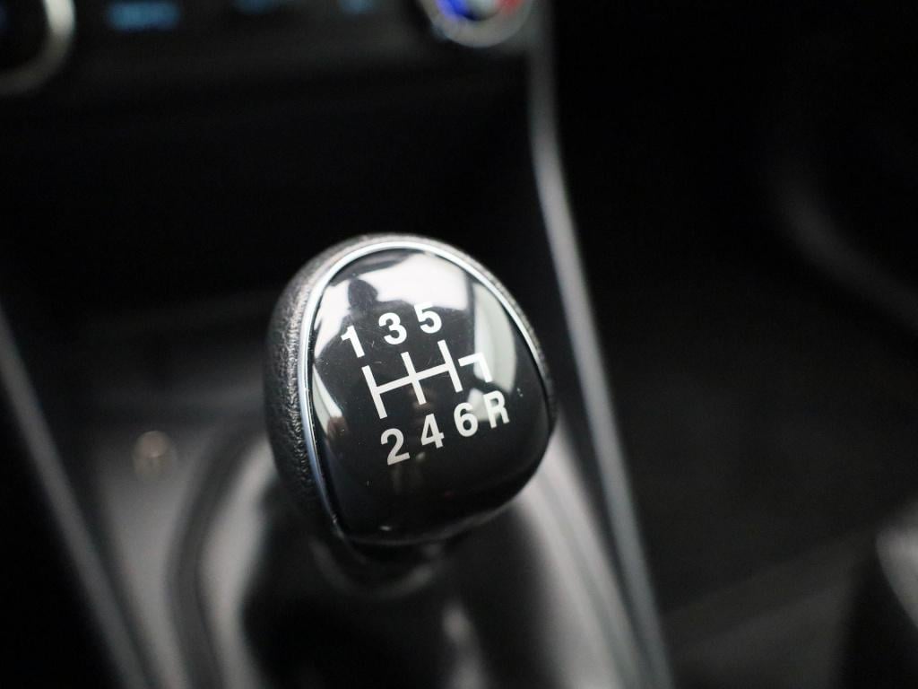 Ford Fiesta 1.0 ecoboost connected navigatie - cruise control - apple carpl