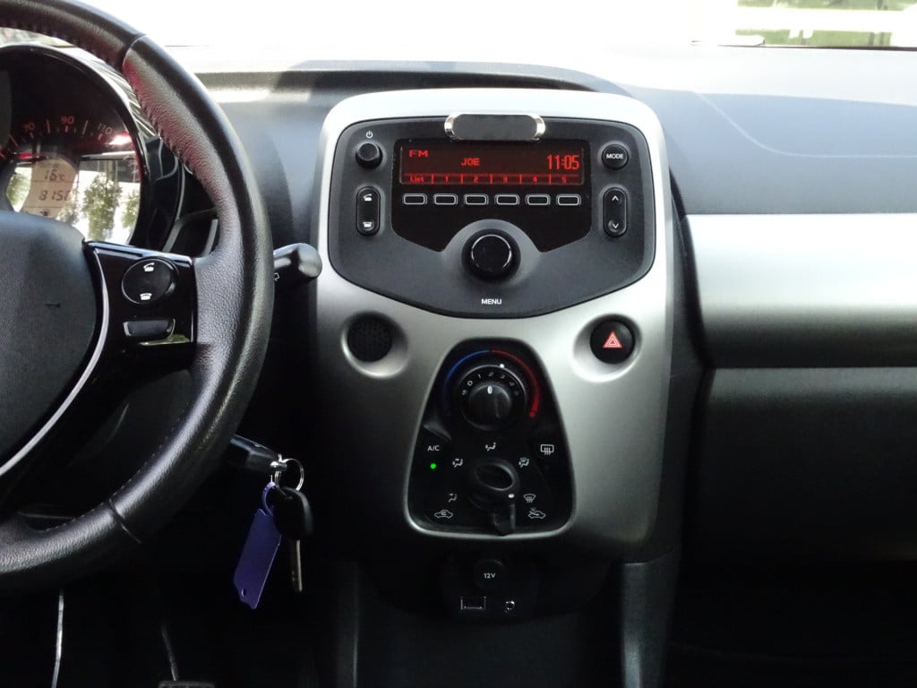 Peugeot 108 1.0 e-vti allure top! | bluetooth | 15" | cabrio top
