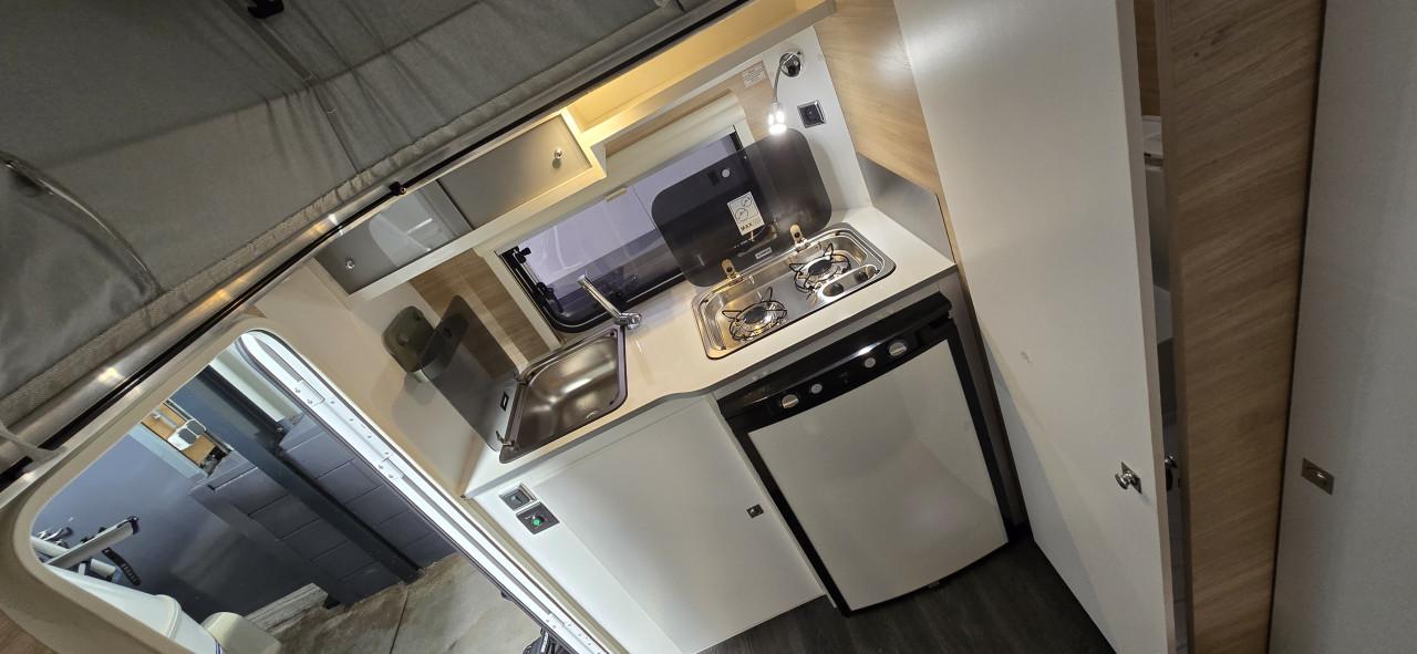 Compacte Trigano Mini 290 (688 kg) – Zeer compleet & BOVAG gekeurd