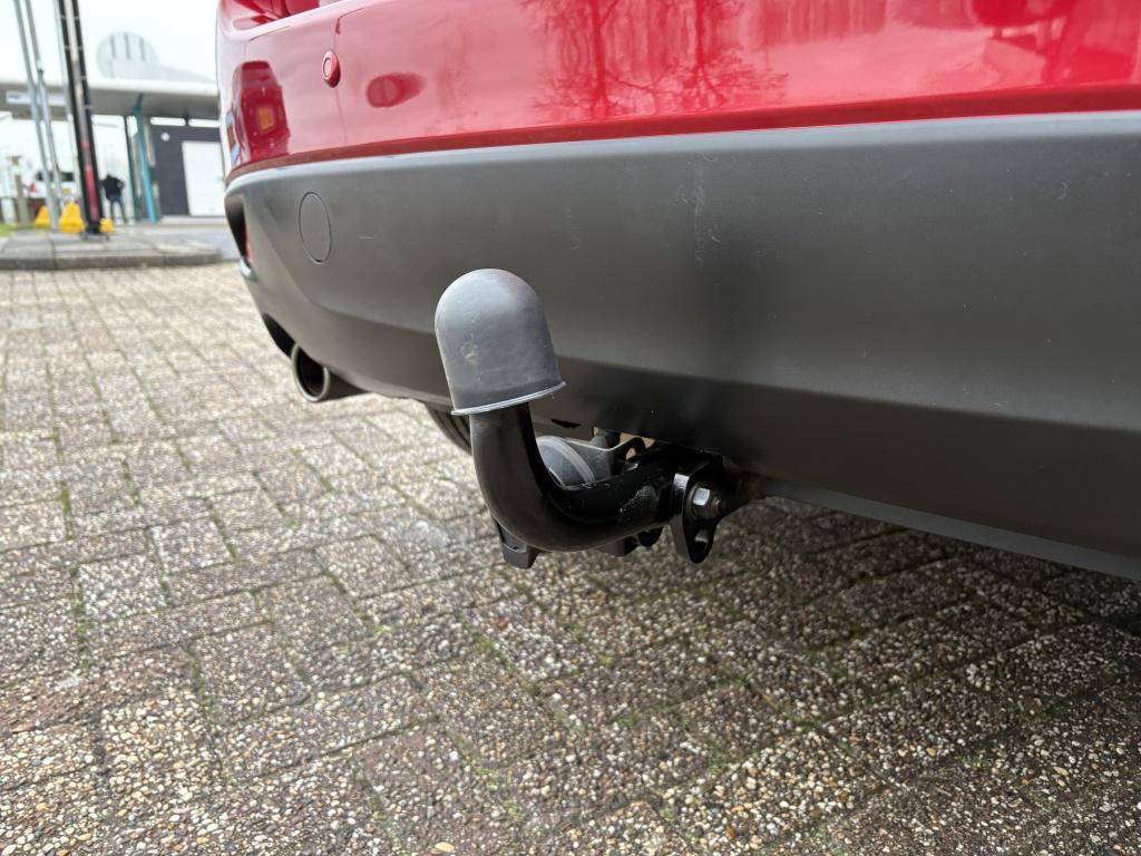 Mazda 3 2.0 ts+ trekhaak 18" velgen