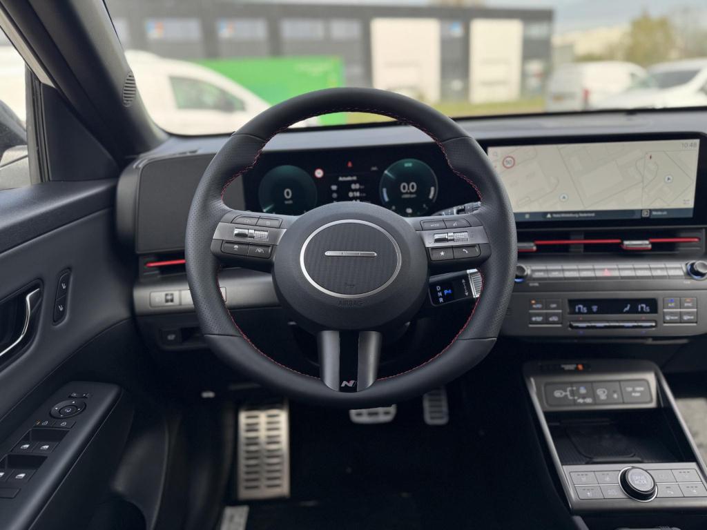 Hyundai Kona 1.6 gdi hev n line sky