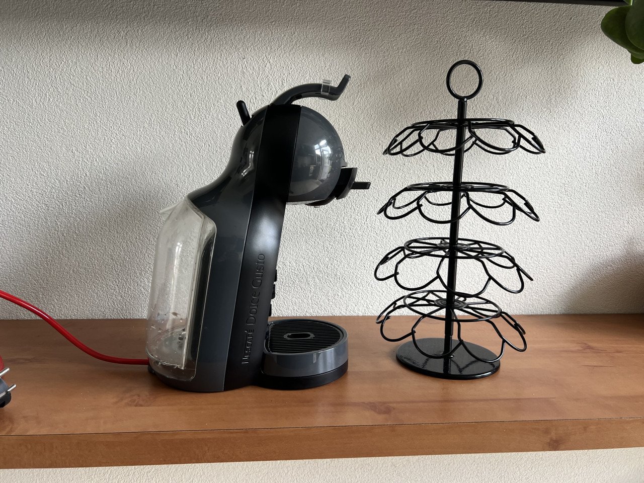 Krups Dolce Gusto + cuphouder