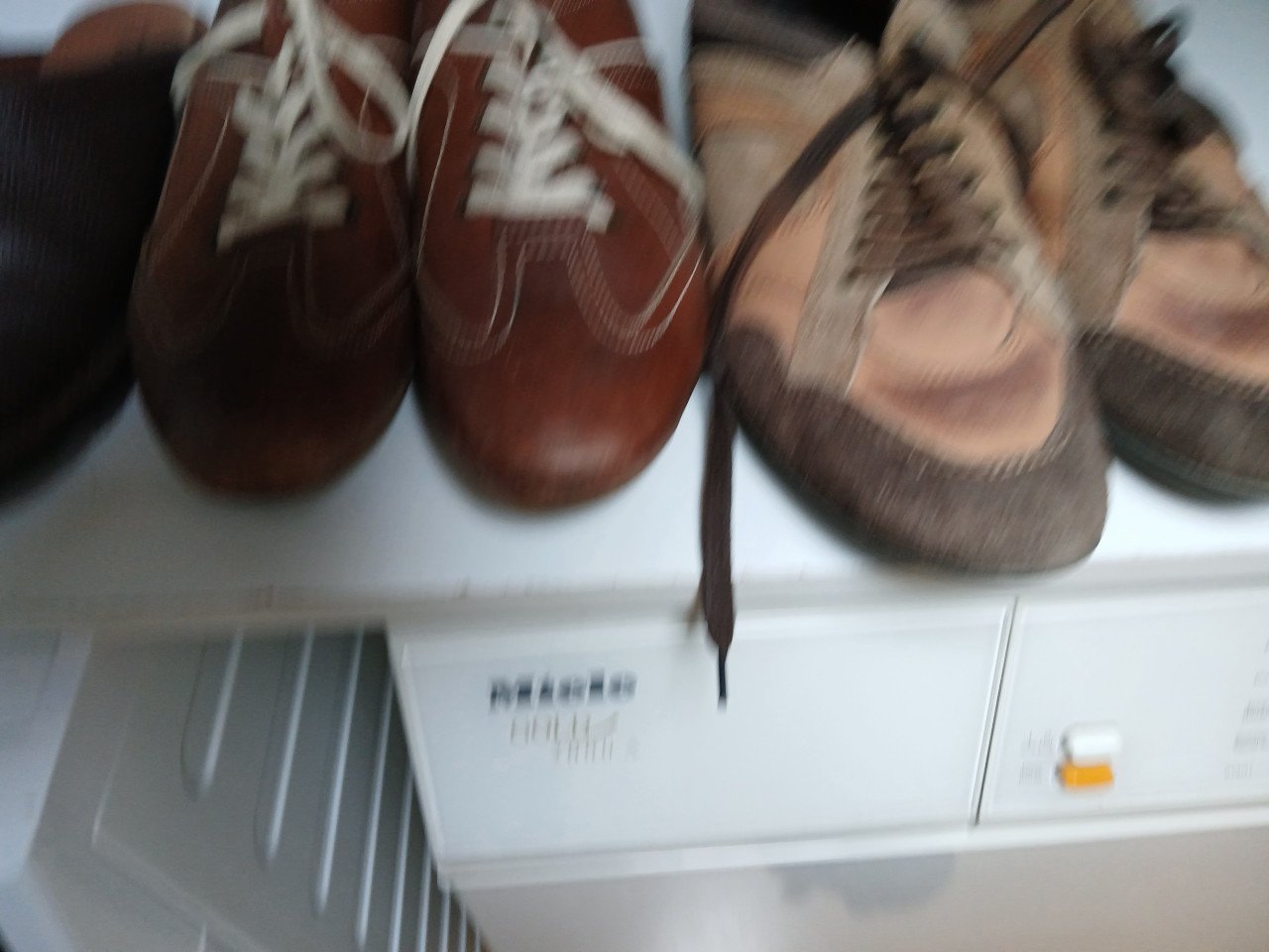 Sneakers en slippers m.42/,43