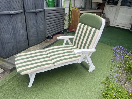 2 Ligbedden Jardin wit met kussen