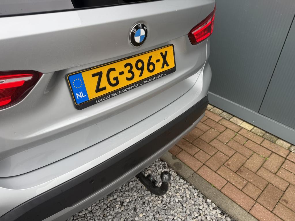 BMW X1 sdrive18i automaat executive sportline