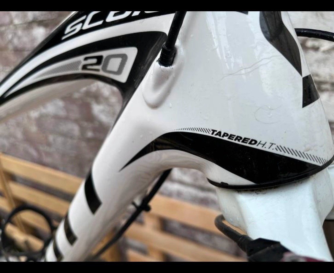 Scott Scole 20 Carbon top ATB!