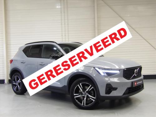 Volvo XC40 b3 163pk mild hybrid aut plus dark