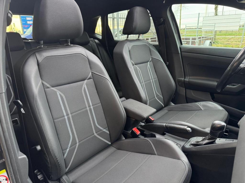 Volkswagen Polo 1.0 tsi highline - led - schuif/kantel dak - lm